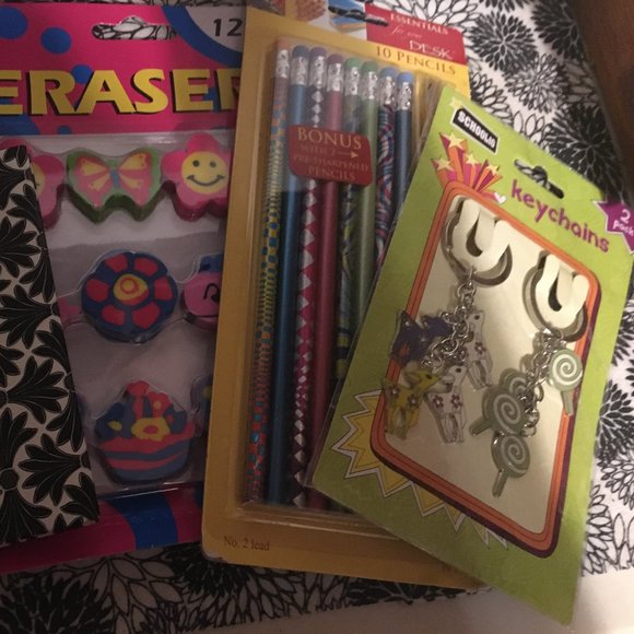 🍎Fun Stationary Bundle - 264 $25 Firm - Picture 3 of 3